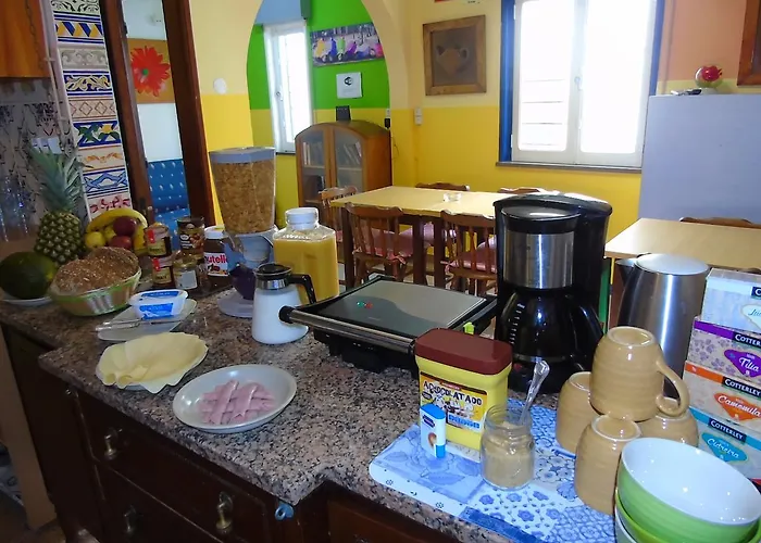 Lagos Central Hostel 라고스