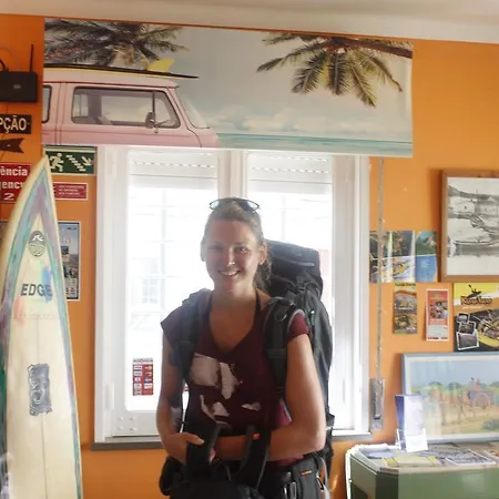 Albergue Lagos Central Hostel *