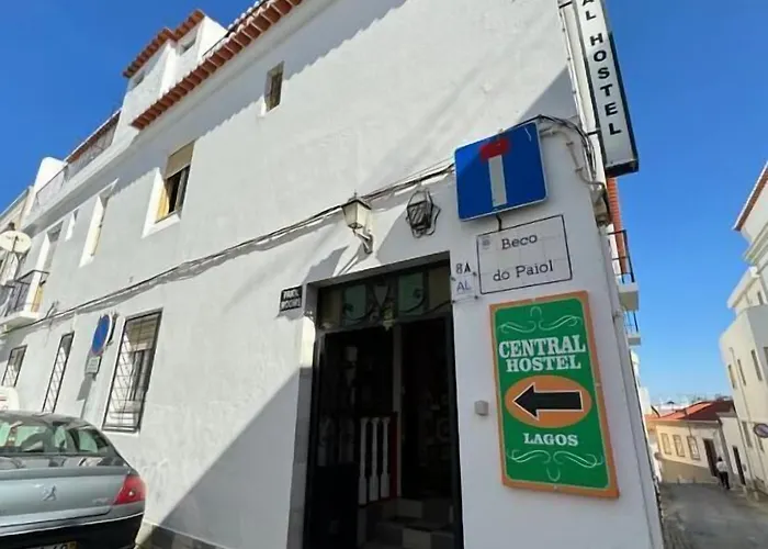 Lagos Central Hostel ホステル