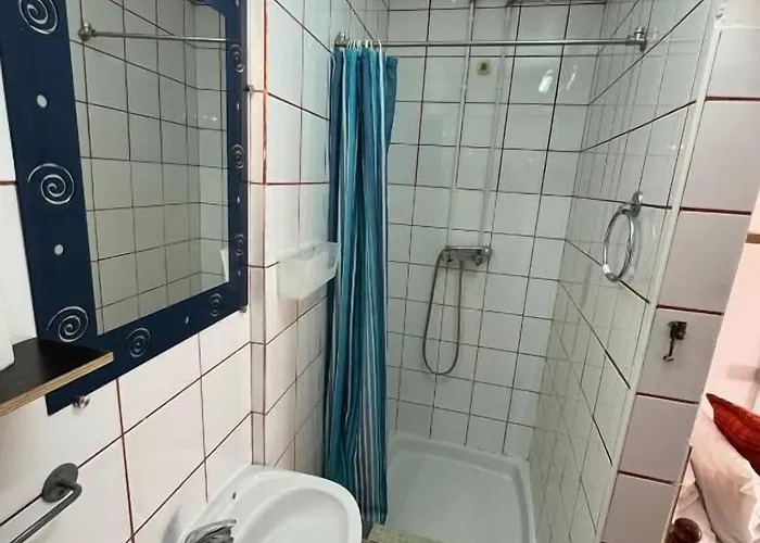 Lagos Central Hostel *