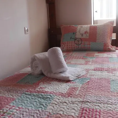 Lagos Central Hostel לאגוּ‏ש